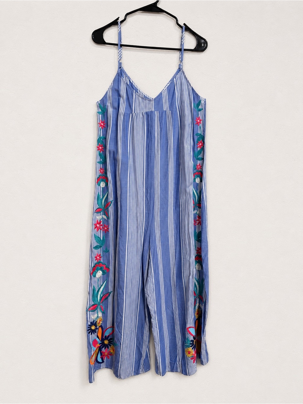 THML Blue & White Striped Embroidered Wide Leg Jumpsuit Size Medium